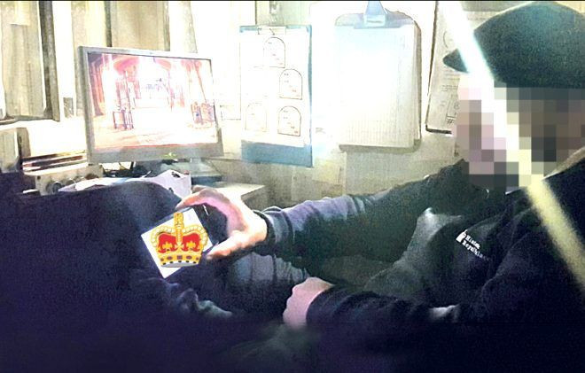 Dünyaca ünlü müzede mastürbasyon skandalı! Güvenlik görevlisi kameralar yerine... - Resim: 2