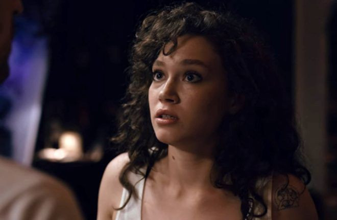 Atiye'de Beren Saat'in ardından Metin Akdülger'in Melisa Şenolsun'la sevişmesi olay oldu - Resim: 2