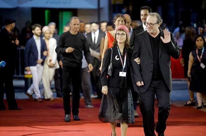 Semih Kaplanoğlu'nun eşi kimdir? Başını kapatınca olay olmuştu! - Resim: 4