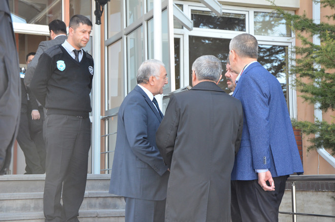 Rektör Hasan Gönen şok detayı açıkladı: 'Dekanı öldürmeye...' - Resim: 4