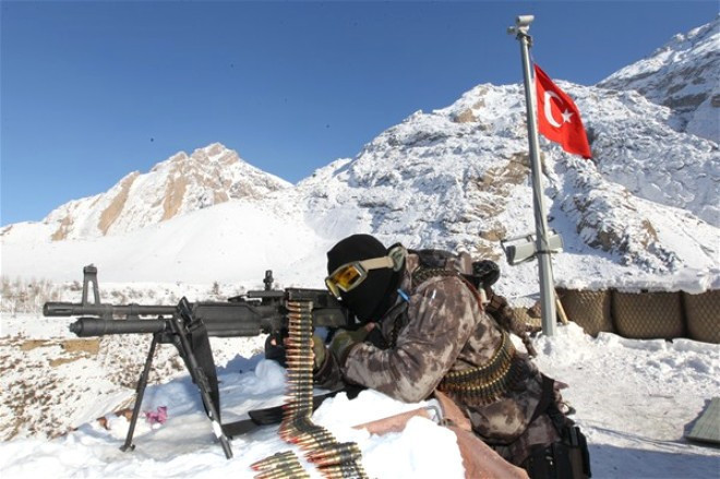 PKK ile 'özel' mücadele eksi 20 derecede savaşıyorlar! - Resim: 2