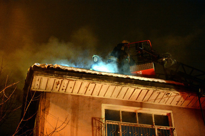 Afgan ailenin hayatını gazete dağıtıcısı kurtardı! - Resim: 3