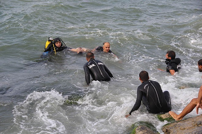 Samsun'da facia! Azgın dalgalar 3 kardeşi yuttu - Resim: 1