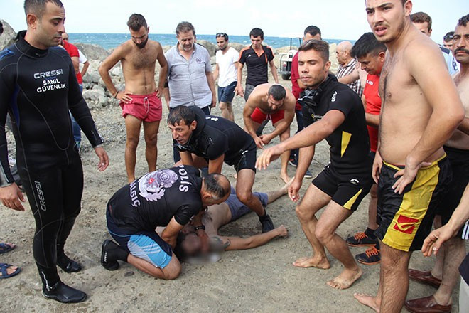 Samsun'da facia! Azgın dalgalar 3 kardeşi yuttu - Resim: 2