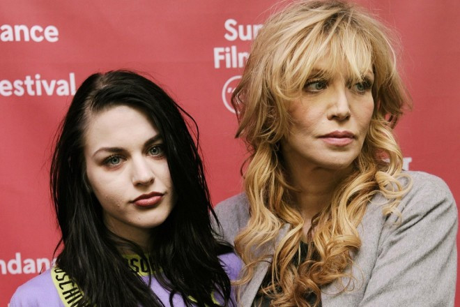 Kızının en yakın arkadaşıyla ilişki yaşadı! Dünyanın çivisi çıktı - Resim: 2