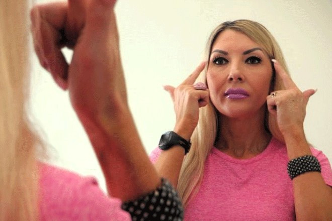 46 yaşında Barbie'ye dönüştü...  - Resim: 3