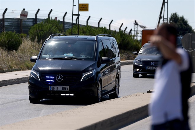 Enis Berberoğlu Kılıçdaroğlu'nu gördüğünde bakın ne yaptı - Resim: 4