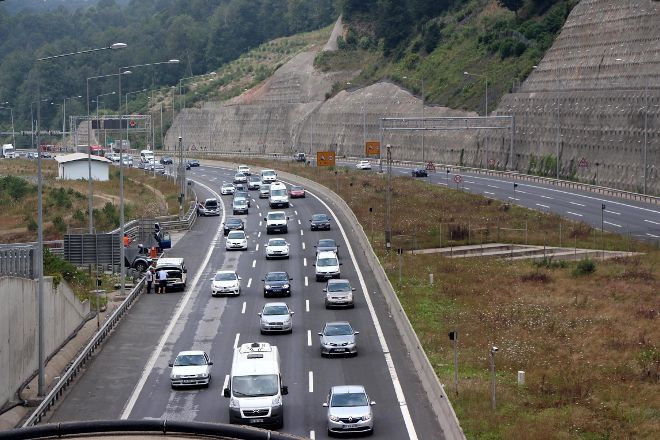 İstanbul böyle boşaldı - Resim: 4