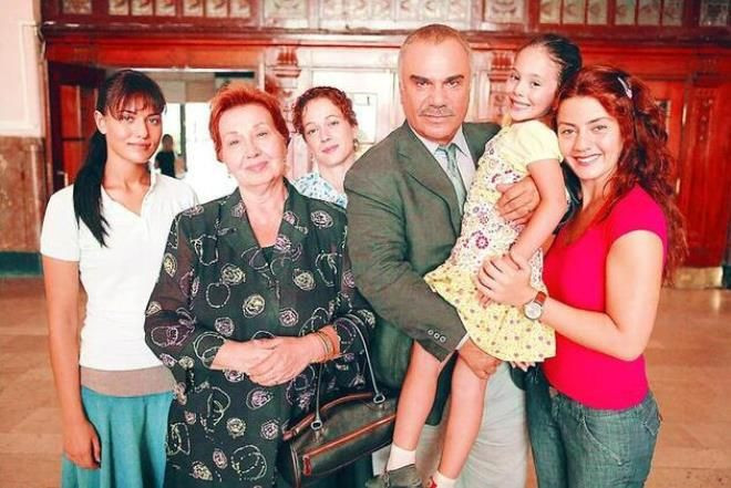 Yeni işini duyan şaştı kaldı! Yaprak Dökümü'nün Ayşe'sinin son halini gören inanamadı - Resim: 2