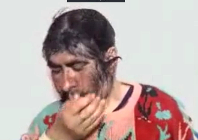 Gören hayrete düşüyor sakallı kadın ağızları açık bıraktı - Resim: 4