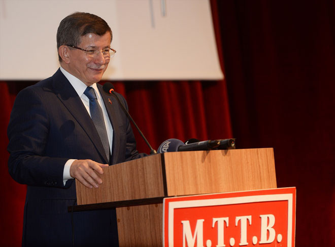 Davutoğlu 'Pelikan dosyası'nı kim çıkarttı biliyorum... - Resim: 1