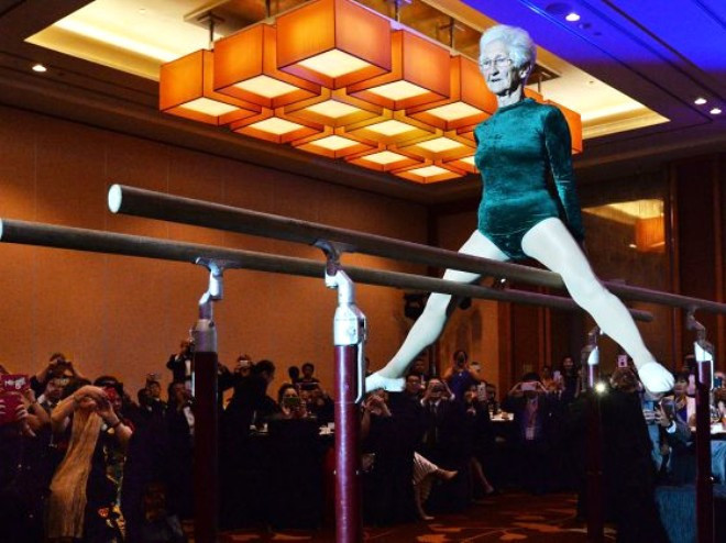 92'lik jimnastikçi herkesi şaşkına çevirdi! Her hareket ondan var - Resim: 1