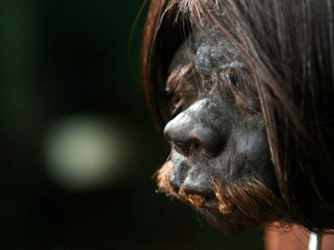 Düşmanlarının kafalarını kesip küçültüp anahtarlık yapıyorlar - Resim: 4