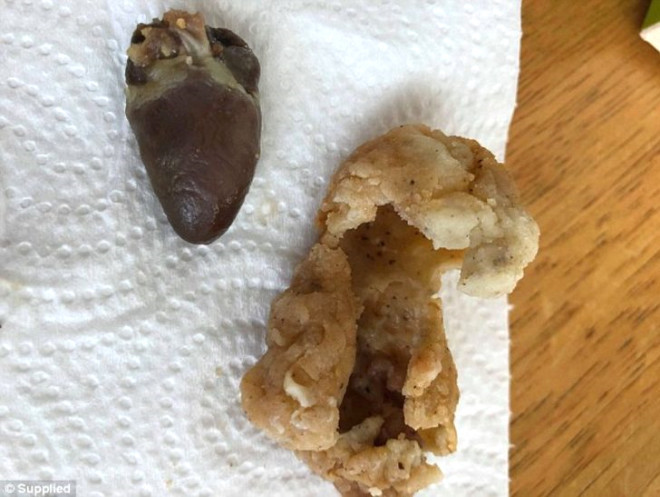 Çıtır tavuk aldı içinden çıkan şoke etti - Resim: 2