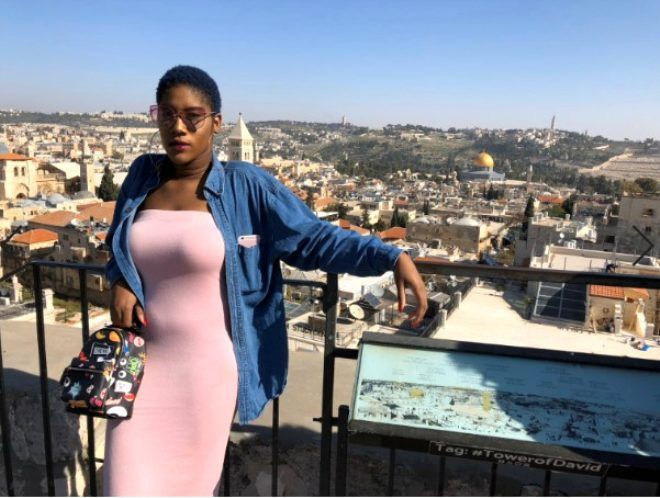 ABD'de genç kadın apar topar uçağa alınmadı! Sebebi ise bu fotoğrafta gizli - Resim: 3