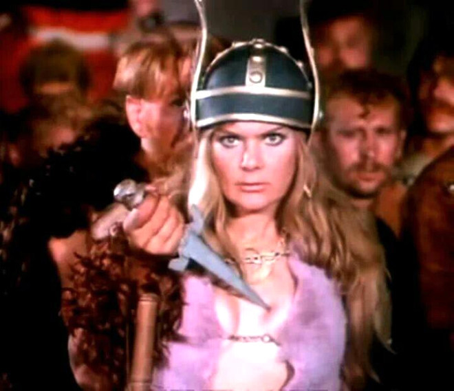 Striptizci olarak geldi Tarkan filmiyle Yeşilçam'ın yıldızı oldu ancak... - Resim: 2