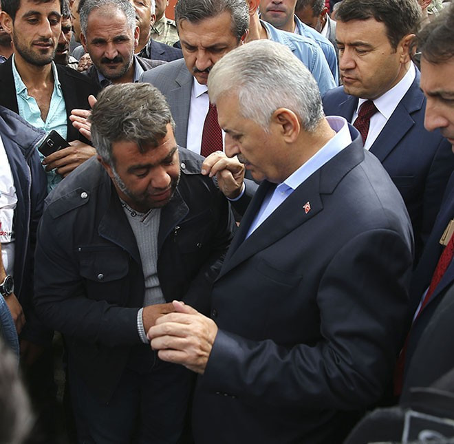 Şehit yakını Başbakan'ı duygulandırdı! - Resim: 3