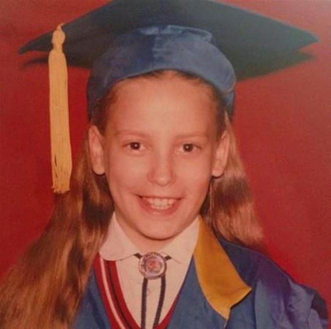 Ünlülerin okul zamanı çekilen fotoğrafları - Resim: 2