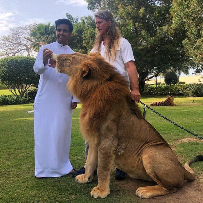 Henüz 16 yaşında! Lüks arabalar dünyaca ünlü starlar... Kendi hayvanat bahçesi bile var - Resim: 4