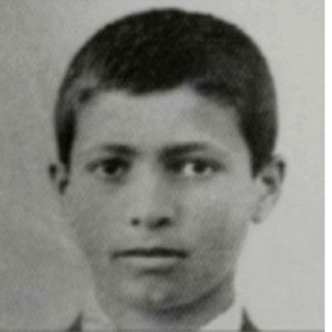 Çocukluk hallerini gördünüz mü? İmamoğlu da var Meral Akşener de... - Resim: 4