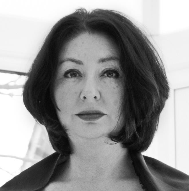 İran sokaklarda o ise bayraklı çıplak fotoğrafla olay yarattı - Resim: 2