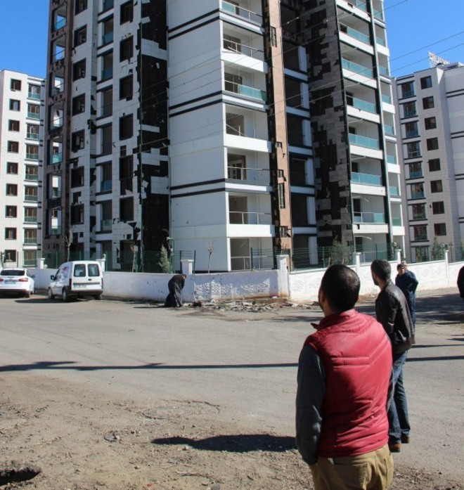 Diyabakır'da hain patlamanın şiddetine bakın! - Resim: 2