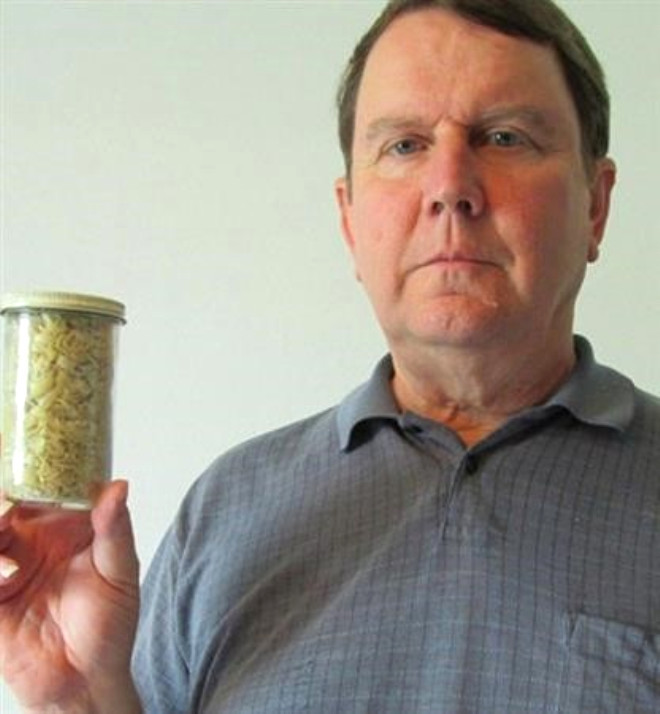 Dünyanın en garip adamı şişme bebekleri bir araya toplayıp... - Resim: 1