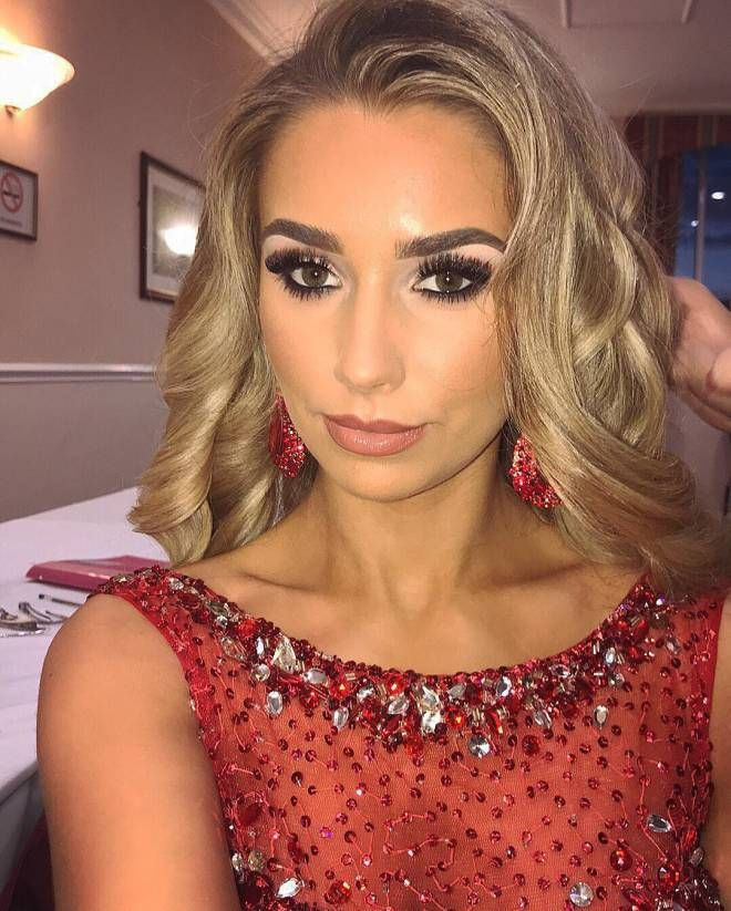 Genç kızın mesleğini duyan inanamıyor! - Resim: 4