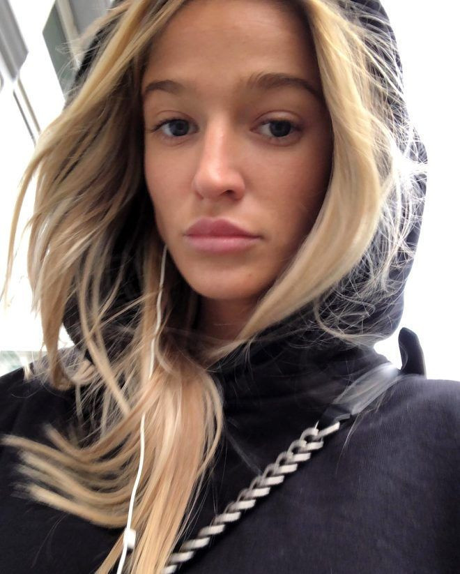 Fenerbahçeli Zanka'nın sevgilisi güzelliğiyle göz dolduruyor! - Resim: 2