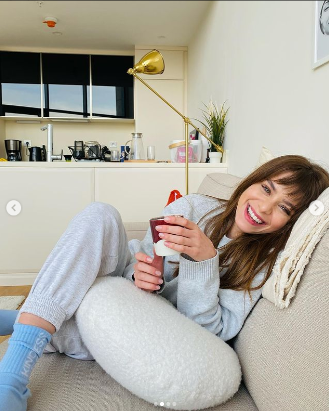 Masumiyet dizisinin Ela'sı İlayda Alişan ev halini paylaştı takipçilerinden beğeni yağdı - Resim: 4