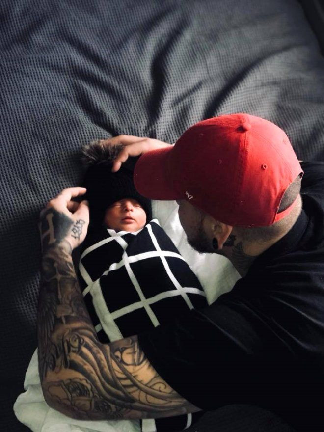 Hikayeleri yürek acıtan cinsten! Düğününden sadece 1 gün sonra yaşama veda etti - Resim: 2