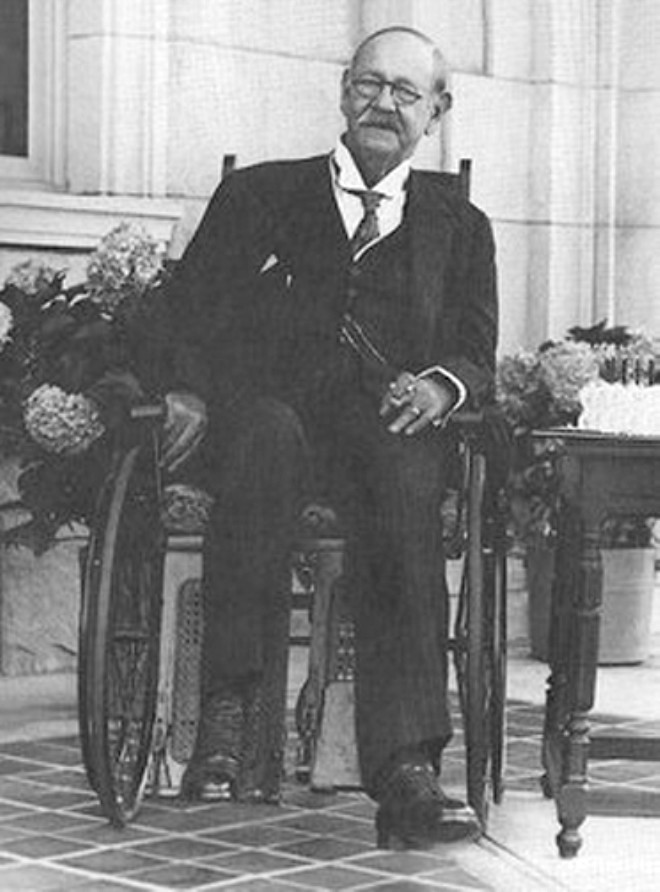 Onun cebinde gerçekten akrep var cimriliğinden öldü - Resim: 1