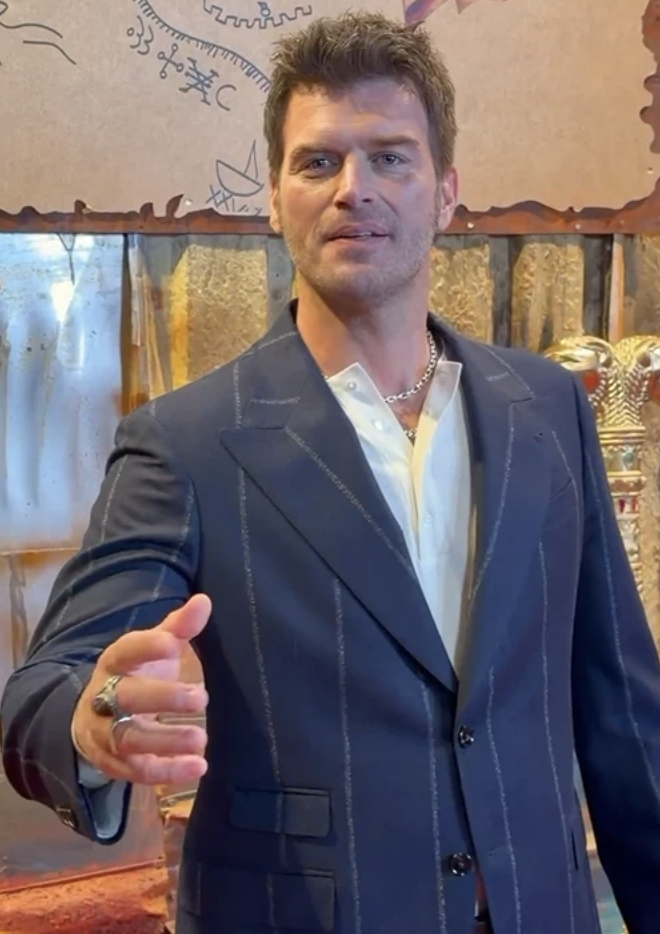 Kıvanç Tatlıtuğ'dan akıl almaz olay sonrası pişmanlık! "Canım istedi" dedi ama... - Resim: 4