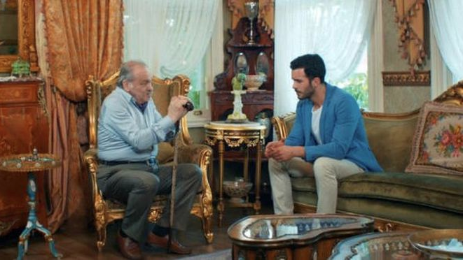 Kiralık Aşk dizisinin oyuncuları Elçin Sangu ve Barış Arduç'tan büyük ayıp! - Resim: 2