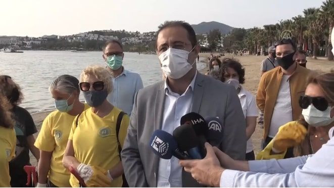 Sertab Erener 'Utanıyorum insan olmaktan' deyip isyan etti Yonca Evcimik destek oldu - Resim: 3