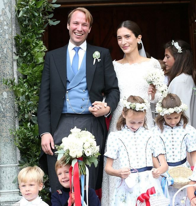 Türk kızı Deniz Kaya Bavyera Prensesi oldu! - Resim: 2