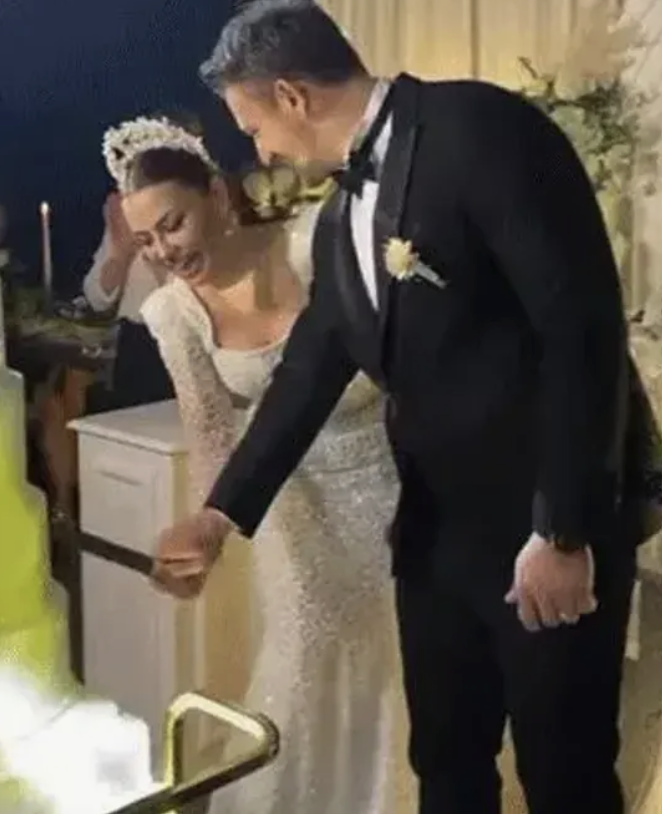 Lara evliğini bitiriyor! 3 Yıllık evlilikte mutsuz son... - Resim: 2