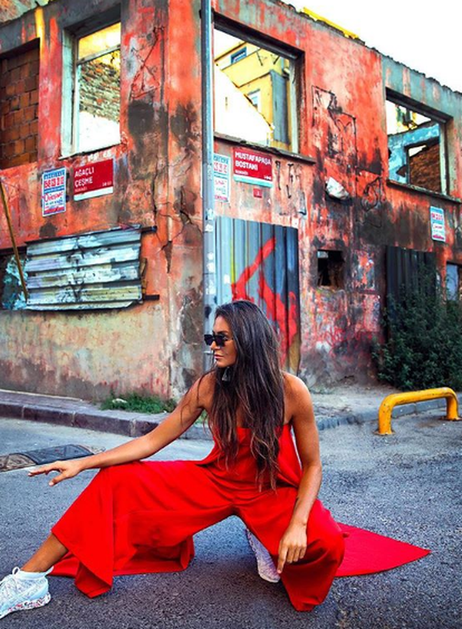 Eda Taşpınar lisedeyken 25 yaş büyük sevgilisini babası diye tanıtınca... - Resim: 2