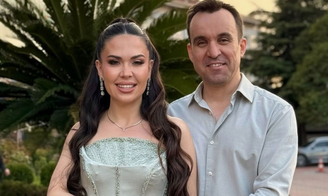 Sıra ona geldi! Her anını paylaşıyordu, sosyal medya fenomeni Özlem Öz'e şok - Resim: 1