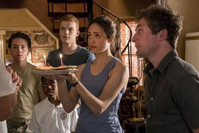 Emmy Rossum Shameless dizisinden ayrıldığını açıkladı! - Resim: 3