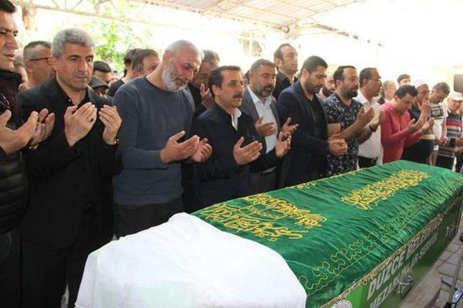 Dilber Ay'ın eşi İbrahim Karakaş ağlayarak anlattı! Son anlarında kimse yoktu - Resim: 3