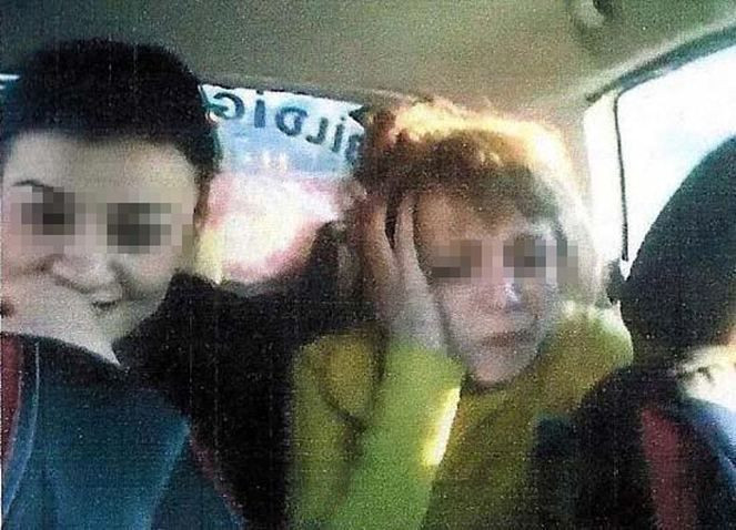 4 üniversiteli kız, arkadaşlarını taksiye bindirip... - Resim: 2