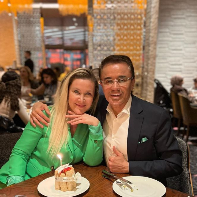 Karım beni dövüyor! Ünlü diyetisyen Ender Saraç, dayağı yedi mahkemeye koştu! - Resim: 1