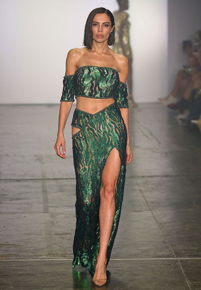 Günay Musayeva'dan defile için 3 haftada 6 kilo! - Resim: 3