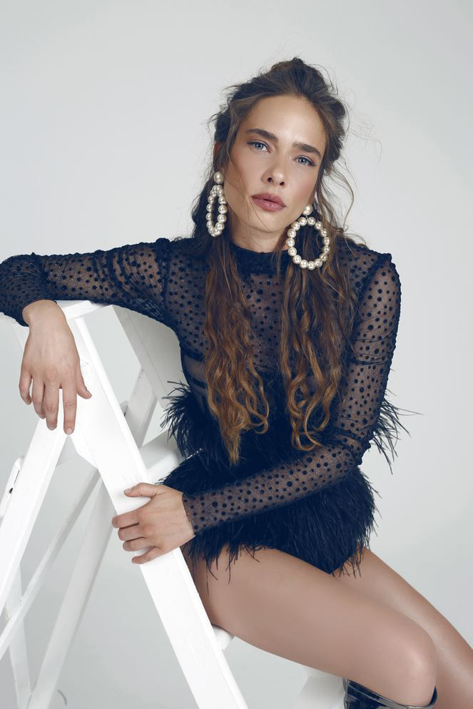 ''Koca parası yemem'' diyen Müge Boz: Özgürlüğüme düşkünüm - Resim: 1