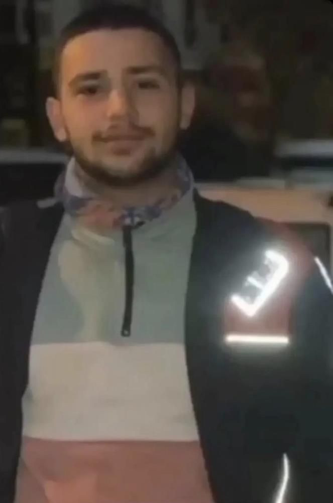 Asker olmaya hazırlanan genç İstanbul'da kalbinden bıçaklanarak öldürüldü - Resim: 3
