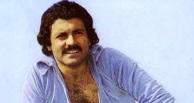 Ünlü ses sanatçısı Aydın Tansel evinde ölü bulundu - Resim: 1