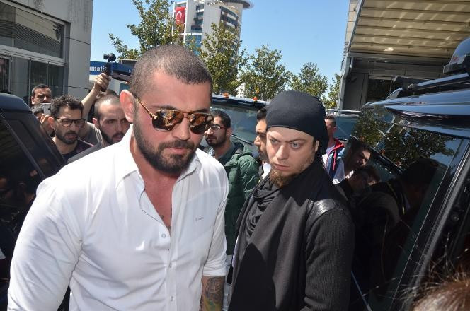 Çerkez Cengiz'i hapishaneye Aref  uğurladı - Resim: 1