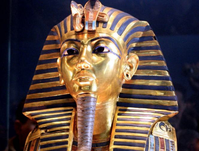 Mısır firavunu Tutankamon'un 3 bin yıllık büstü satılacak! Mısırlılar isyan etti - Resim: 4
