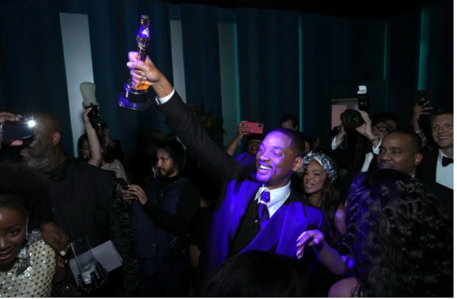 Will Smith tokattan sonra coşmuş! Partide dikkat çeken haller - Resim: 4